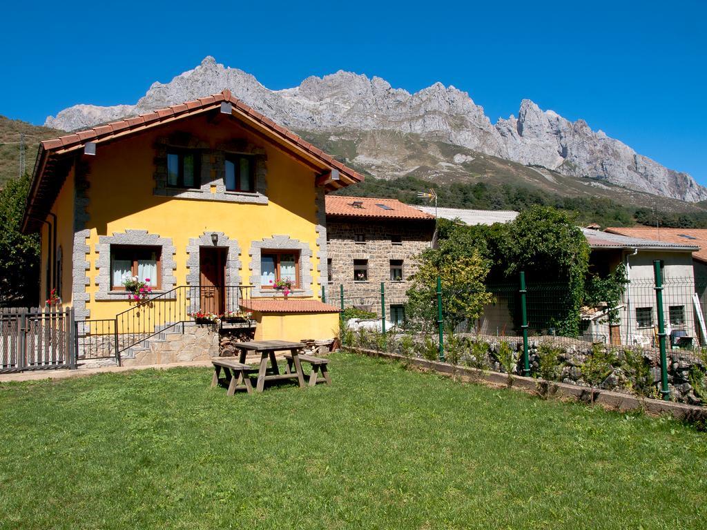 Casa El Cartero Pensionat Soto De Valdeon Eksteriør billede